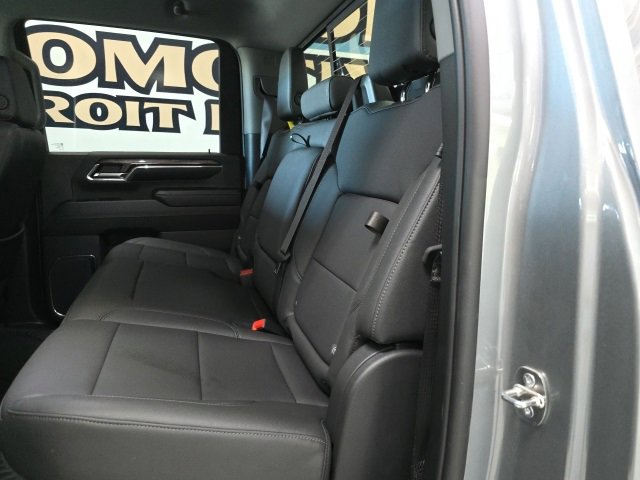 Used 2024 Chevrolet Silverado 2500 LTZ w/ LTZ Plus Package image 10