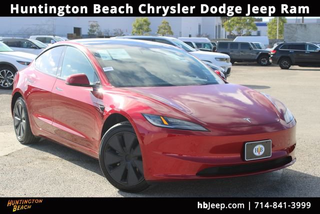Used 2025 Tesla Model 3 Long Range image 1