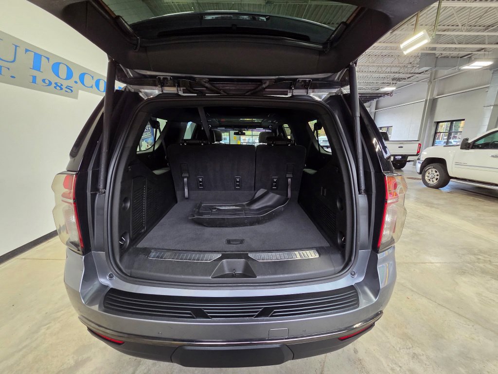Used 2021 Chevrolet Suburban Z71 AWD/4WD image 9