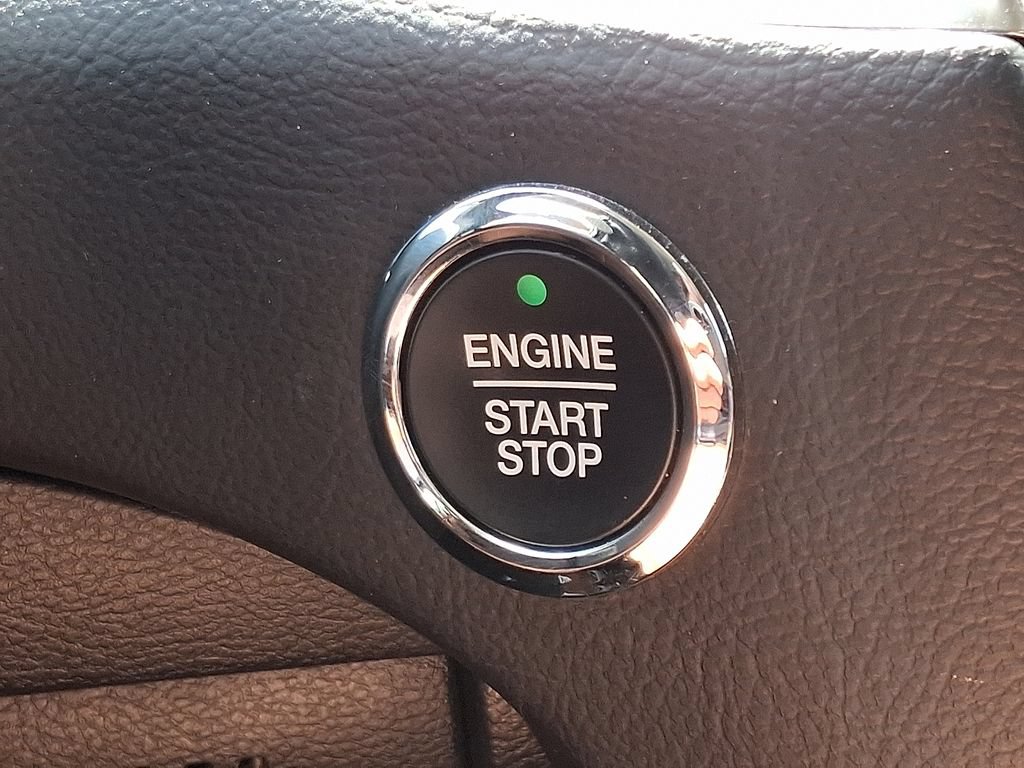Used 2024 Ford Edge Titanium AWD/4WD image 23