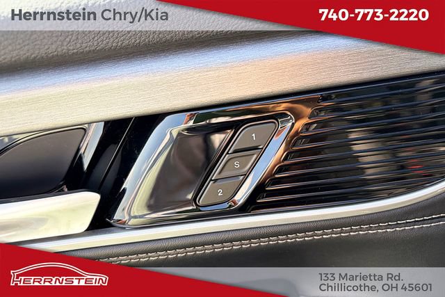 New 2026 Jeep Grand Wagoneer Limited AWD/4WD image 15