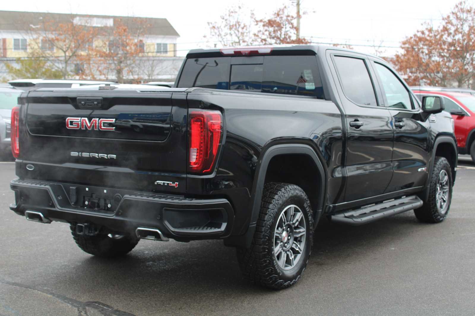 Certified 2024 GMC Sierra 1500 AT4 w/ Technology Package image 8