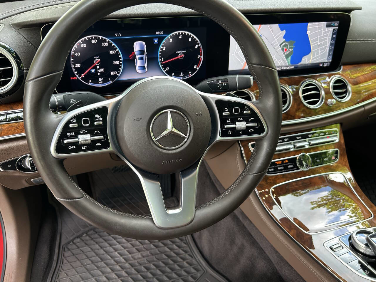 Used 2019 Mercedes-Benz E 450 4MATIC Sedan w/ Driver Assistance Package image 40