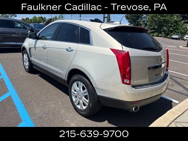 Used 2015 Cadillac SRX Luxury w/ Driver Awareness Package AWD/4WD image 5