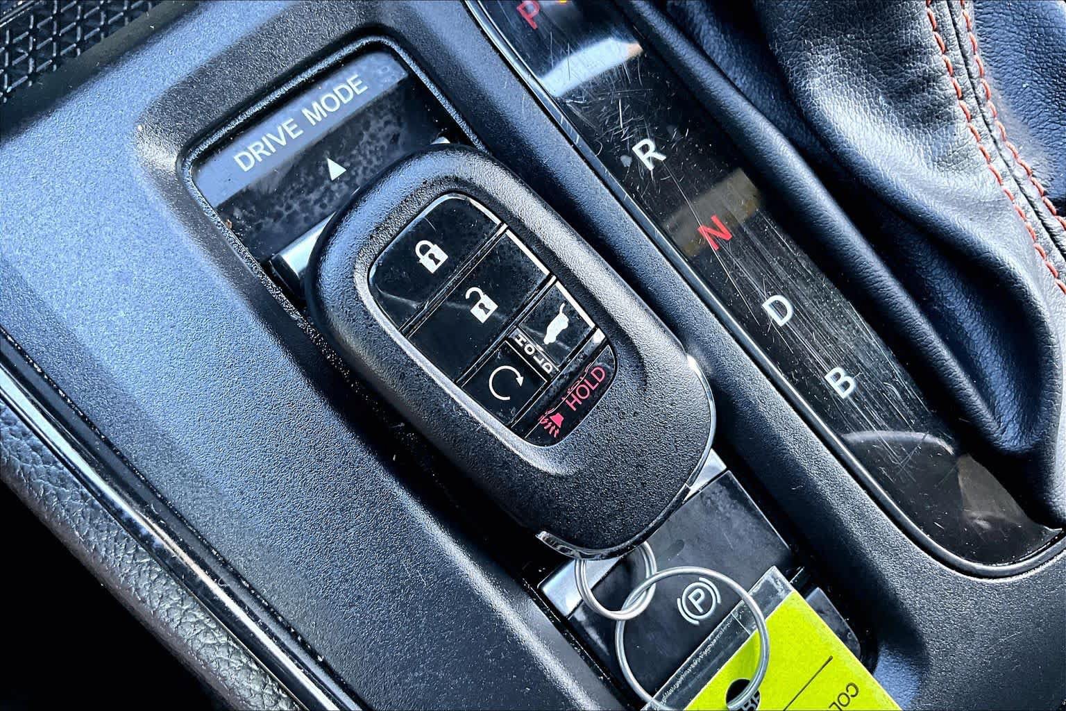Used 2025 Honda CR-V Sport Touring image 15