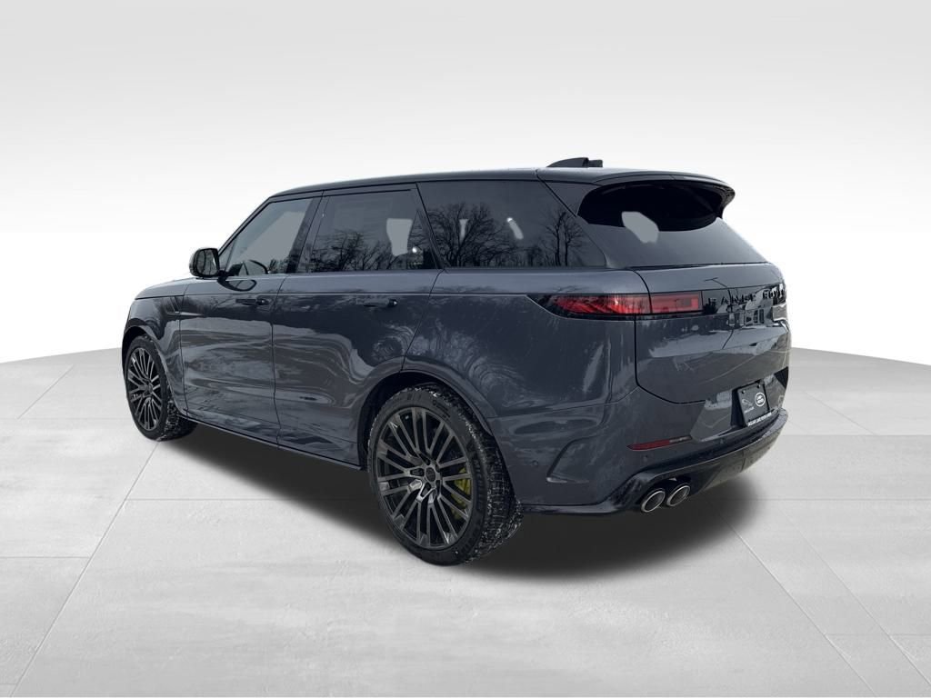 New 2026 Land Rover Range Rover Sport image 3