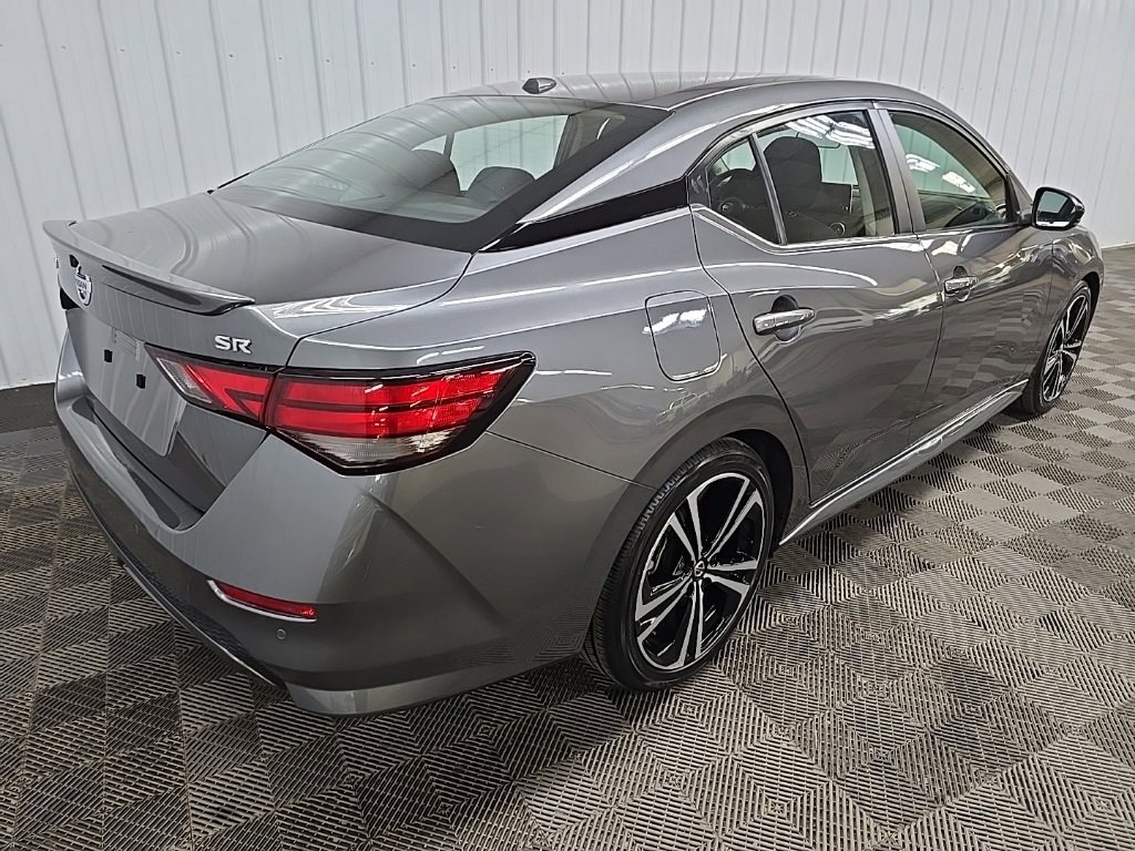 Used 2021 Nissan Sentra SR image 10