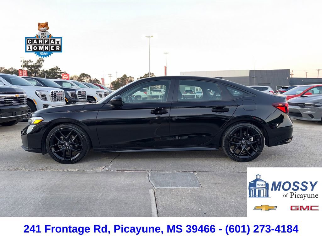 Used 2025 Honda Civic Sport image 2