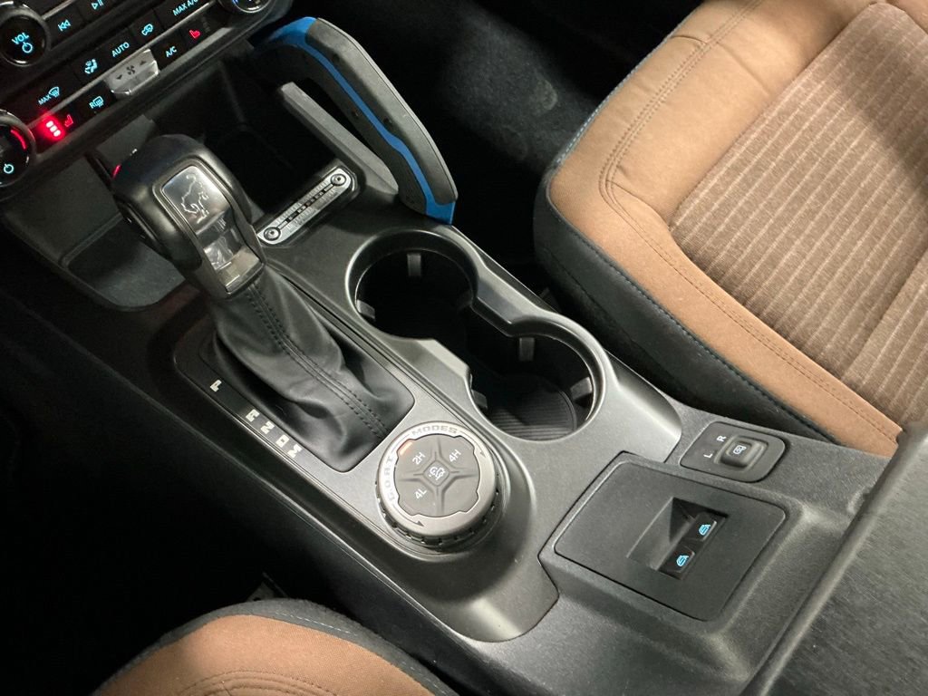 Used 2023 Ford Bronco Outer Banks image 16