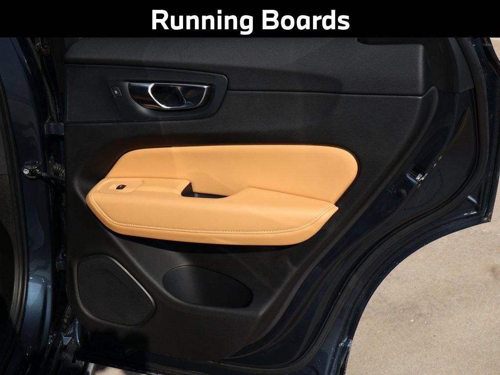 Used 2021 Volvo XC60 T5 Inscription w/ Advanced Package image 17