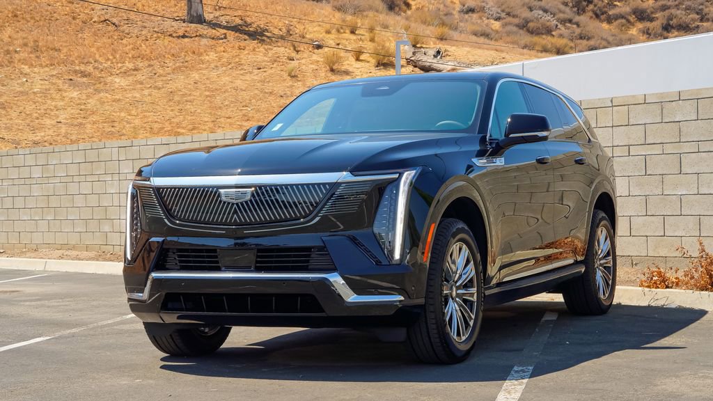 Used 2026 Cadillac Escalade IQ Luxury 1 AWD/4WD image 2