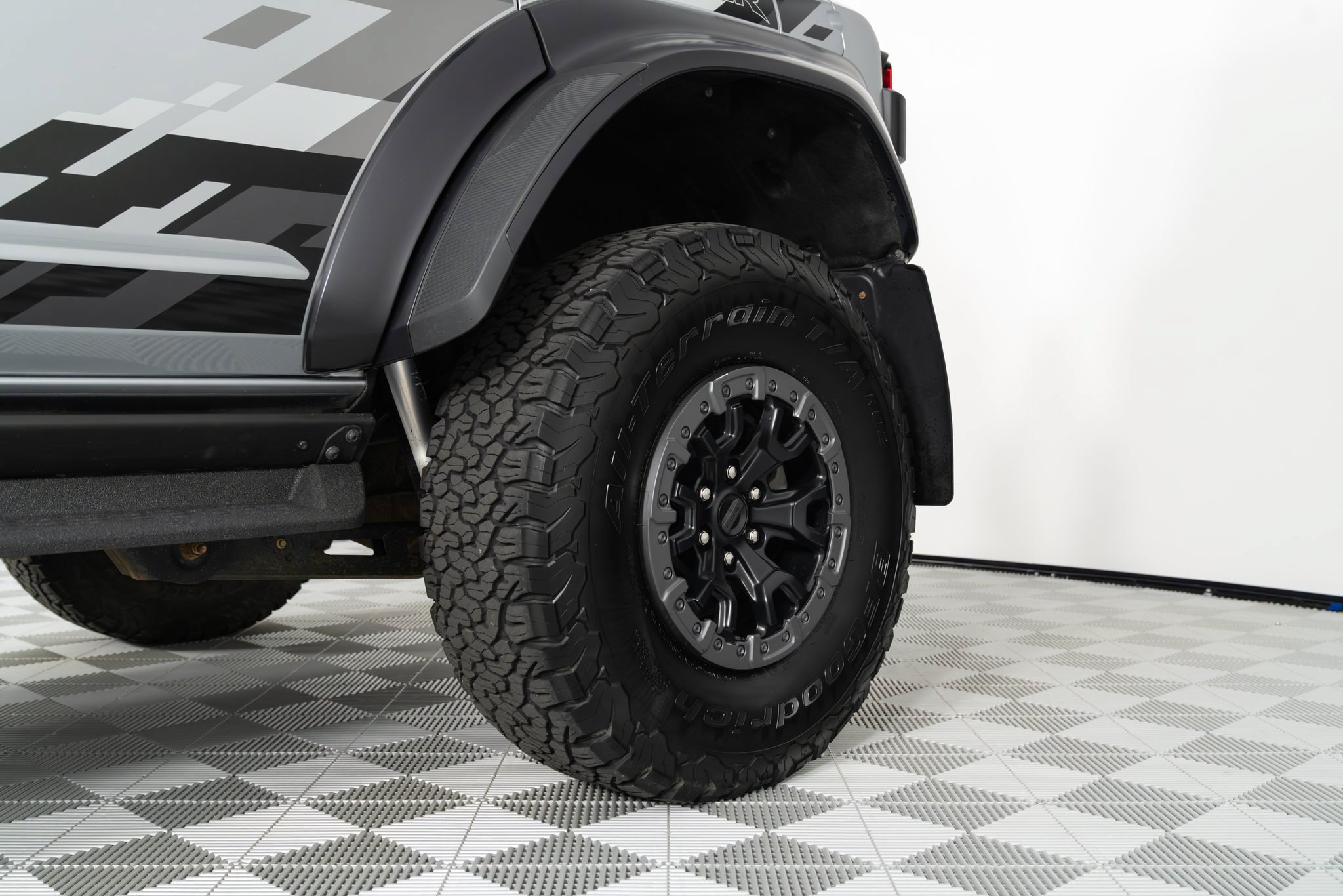 Used 2023 Ford Bronco Raptor AWD/4WD image 18
