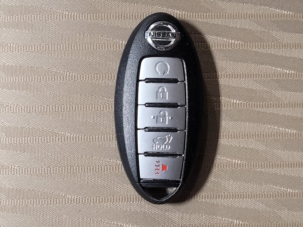 Used 2018 Nissan Rogue SV FWD image 32