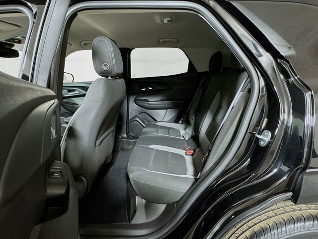 Used 2023 Chevrolet TrailBlazer LT w/ Convenience Package image 21