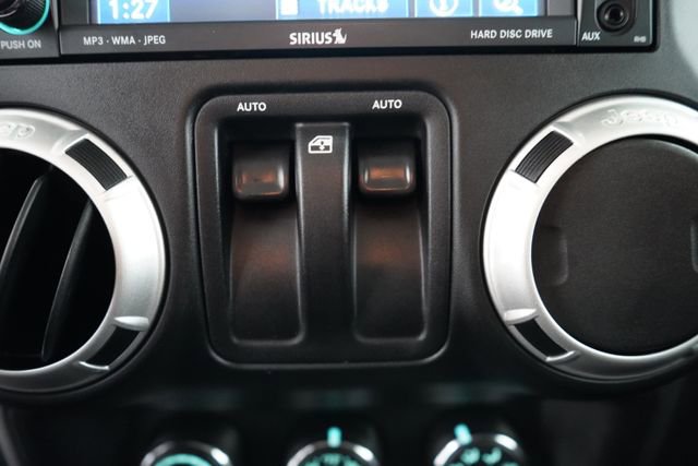 Used 2011 Jeep Wrangler Sahara w/ Dual Top Group image 25