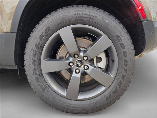 Certified 2025 Land Rover Defender 110 S AWD/4WD image 25