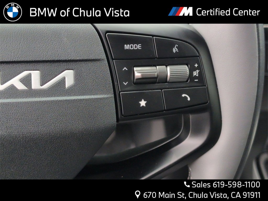 Used 2025 Kia EV6 Light image 28