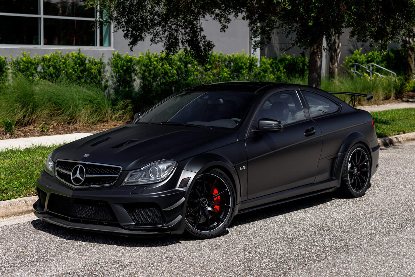 Used 2012 Mercedes-Benz C 63 AMG Coupe image 33