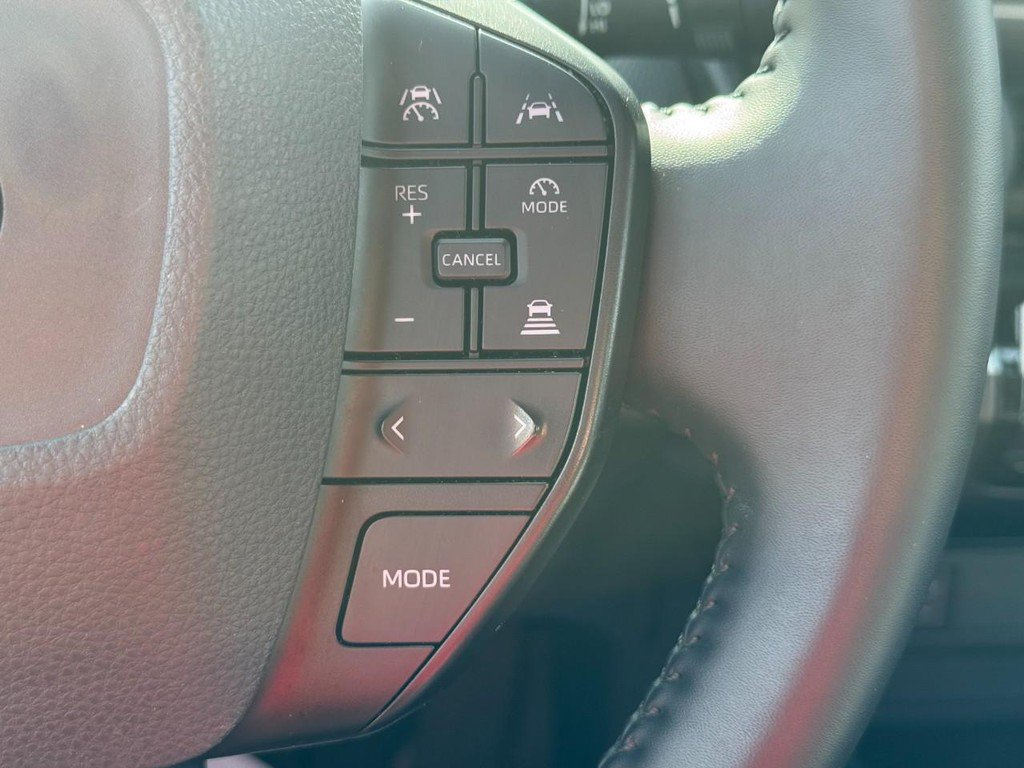 Certified 2023 Toyota Prius LE AWD/4WD image 19