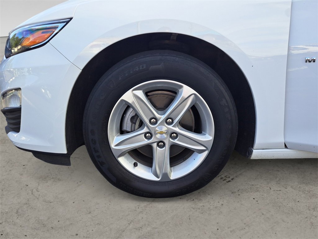 Used 2024 Chevrolet Malibu LS w/ Driver Confidence Package image 14