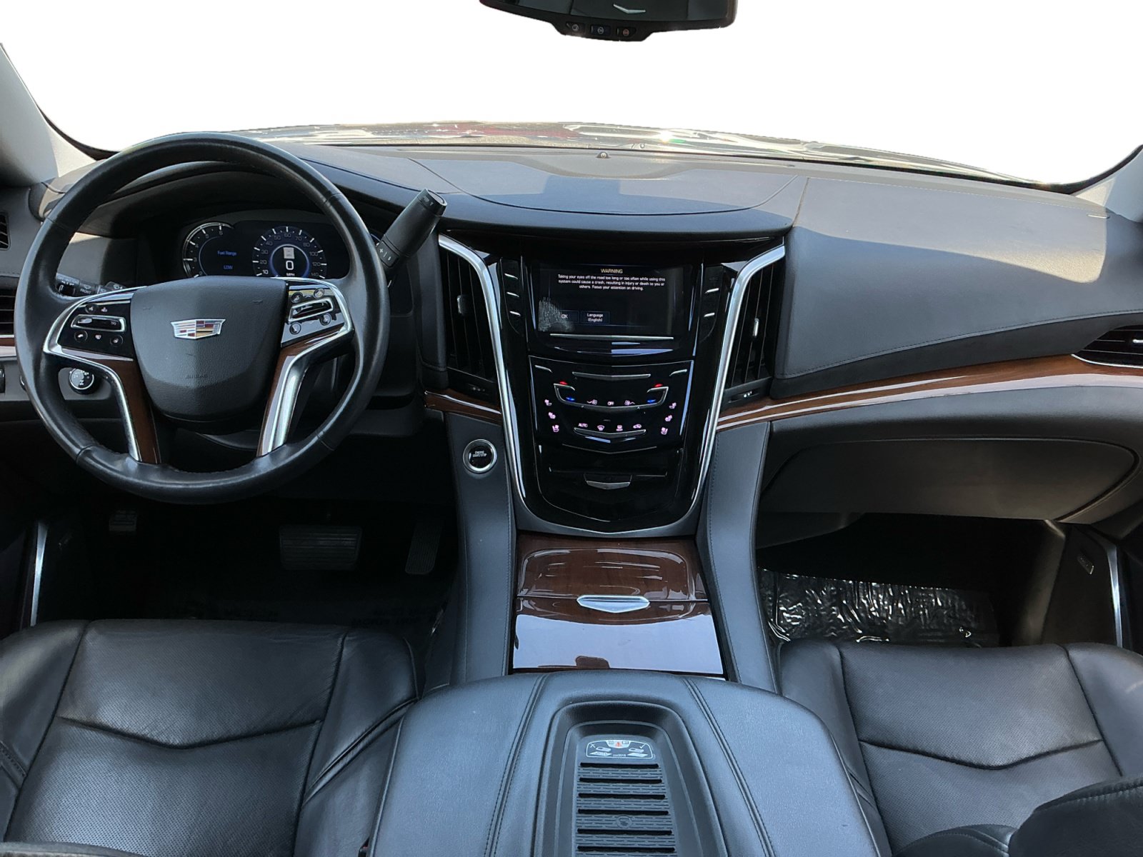 Used 2020 Cadillac Escalade 4WD image 10
