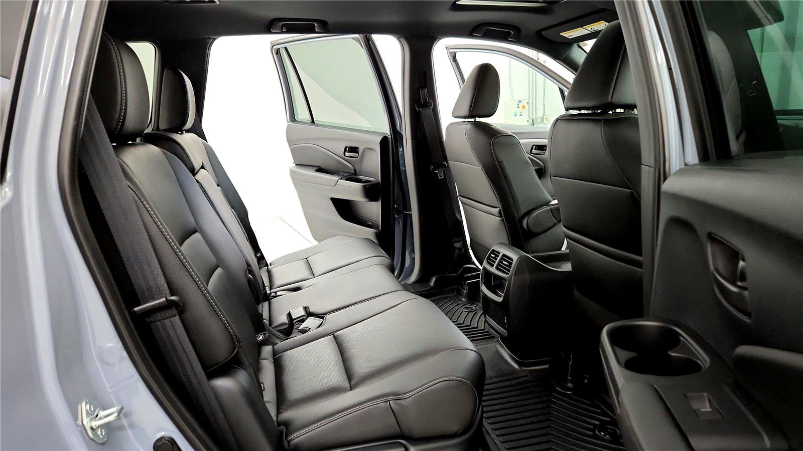 Used 2023 Honda Passport EX-L image 18