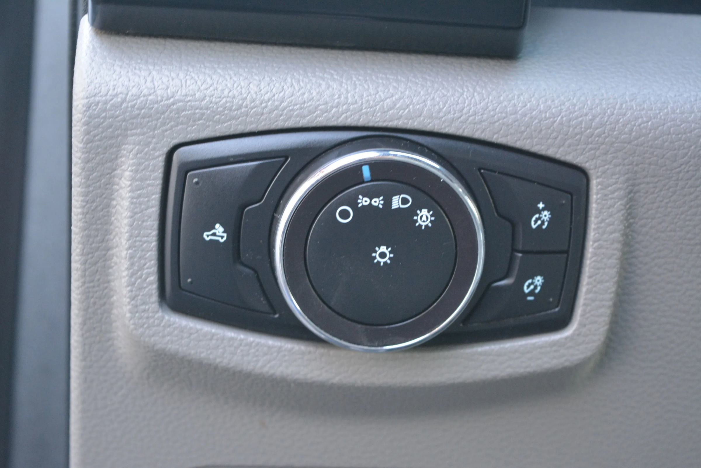 Used 2018 Ford F150 XL w/ XL Power Equipment Group image 26