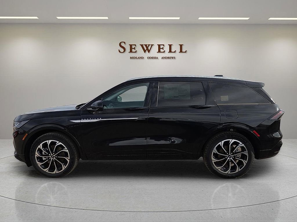 New 2026 Lincoln Nautilus Reserve AWD/4WD image 2
