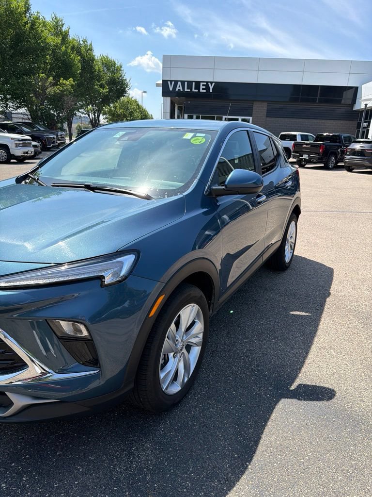 Used 2026 Buick Encore GX Preferred AWD/4WD image 2