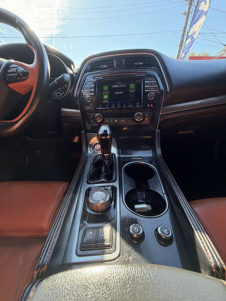 Used 2019 Nissan Maxima Platinum w/ Reserve Package FWD image 30