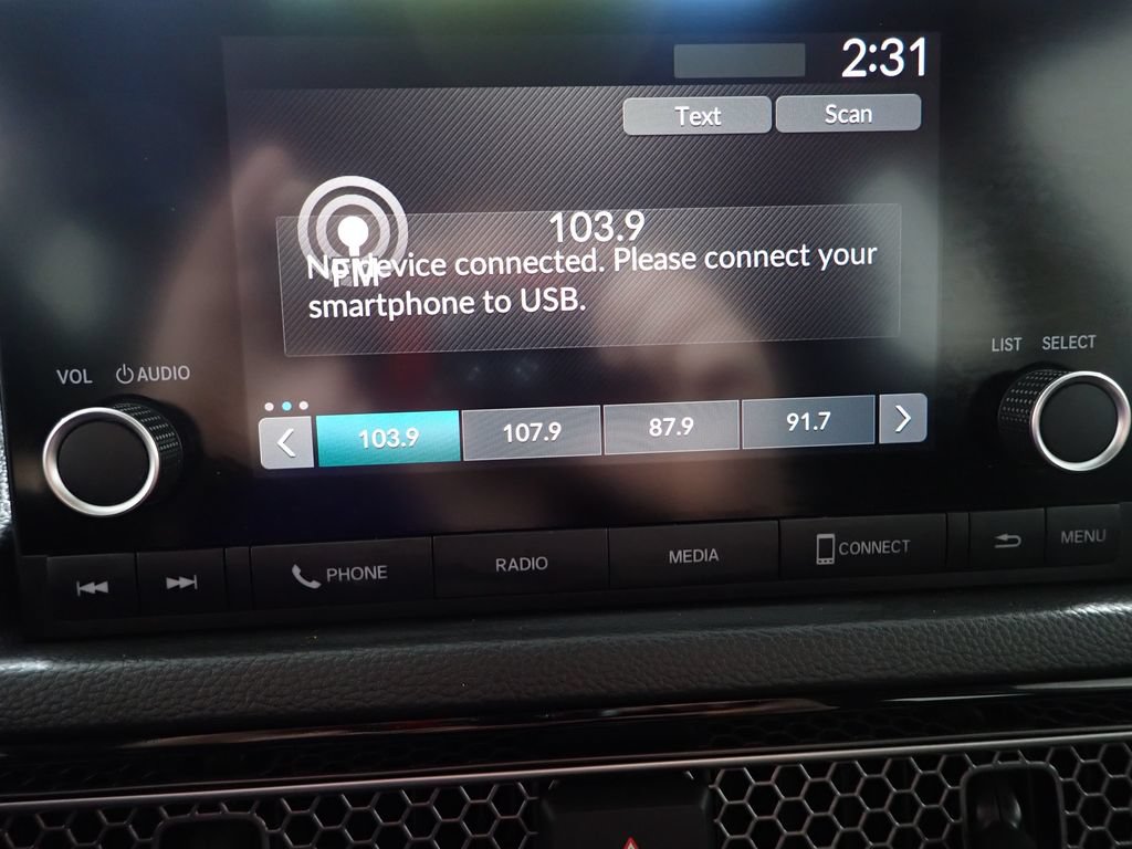 Used 2024 Honda Civic LX image 4