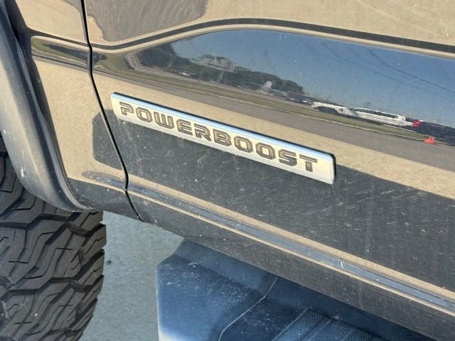Used 2022 Ford F150 Lariat AWD/4WD image 9