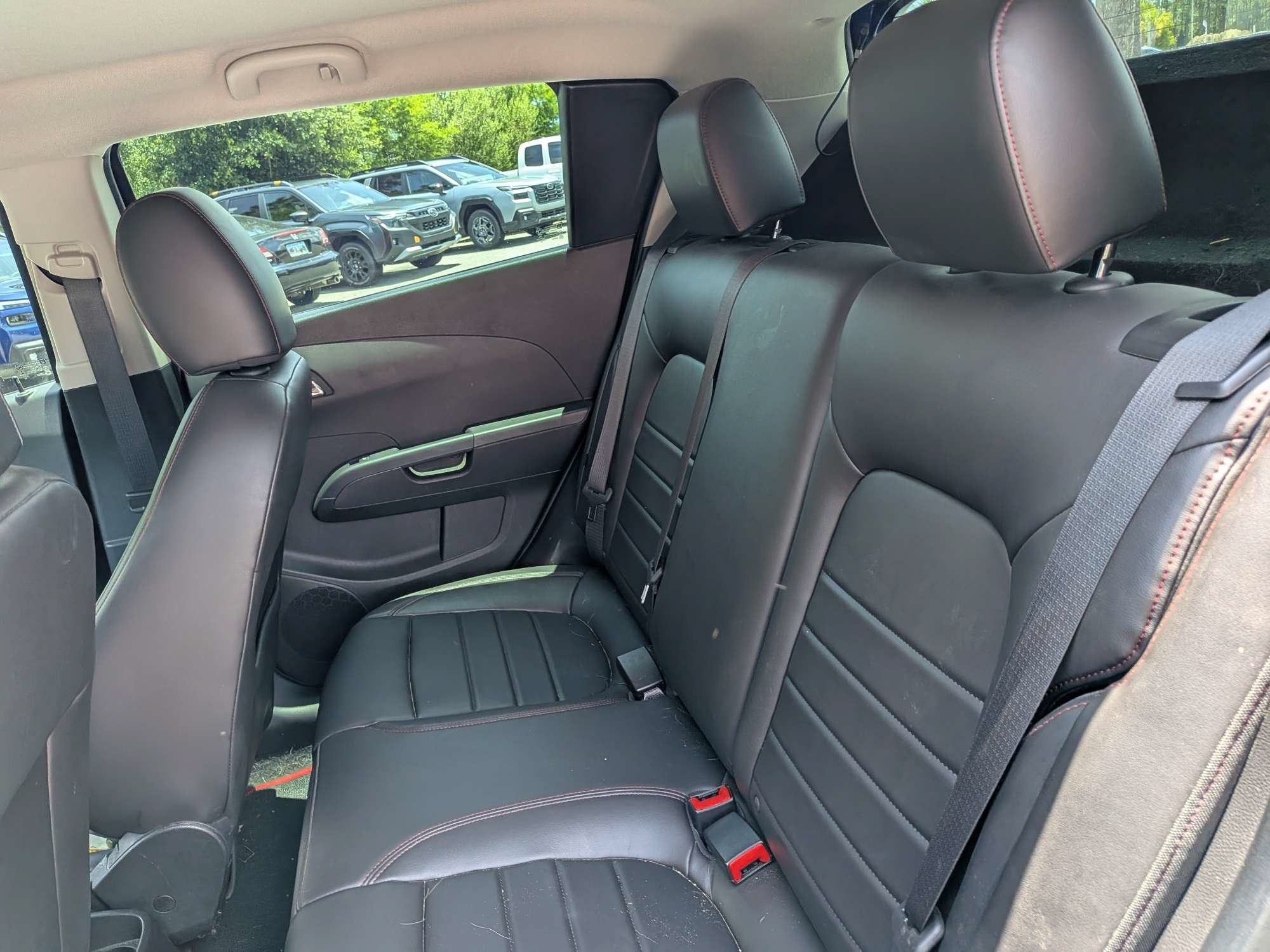 Used 2017 Chevrolet Sonic Premier w/ Driver Confidence Package FWD image 12