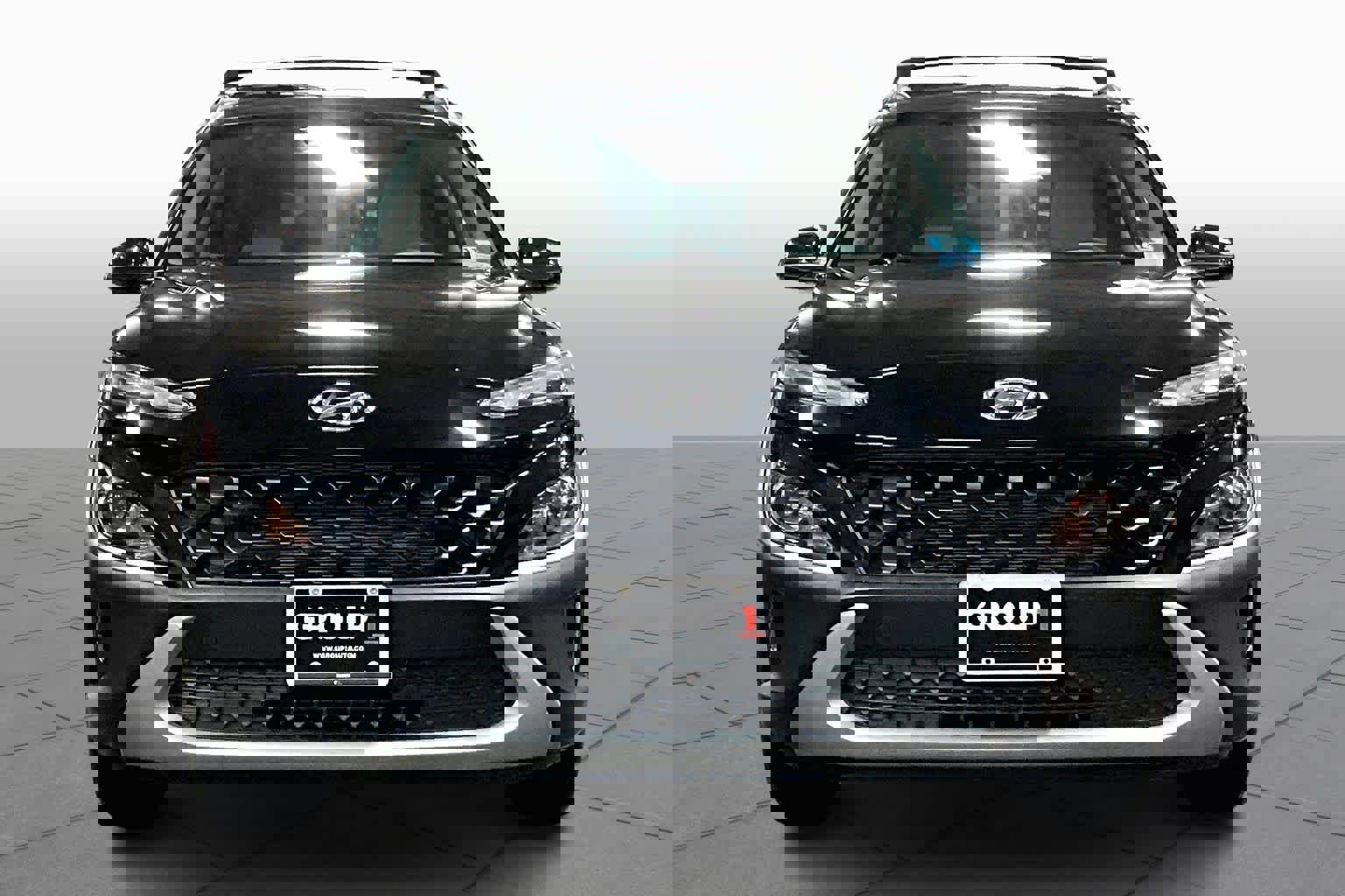 Used 2023 Hyundai Kona SEL image 4