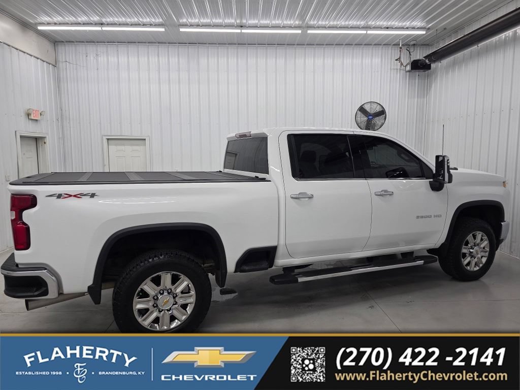Used 2022 Chevrolet Silverado 2500 LTZ AWD/4WD image 2