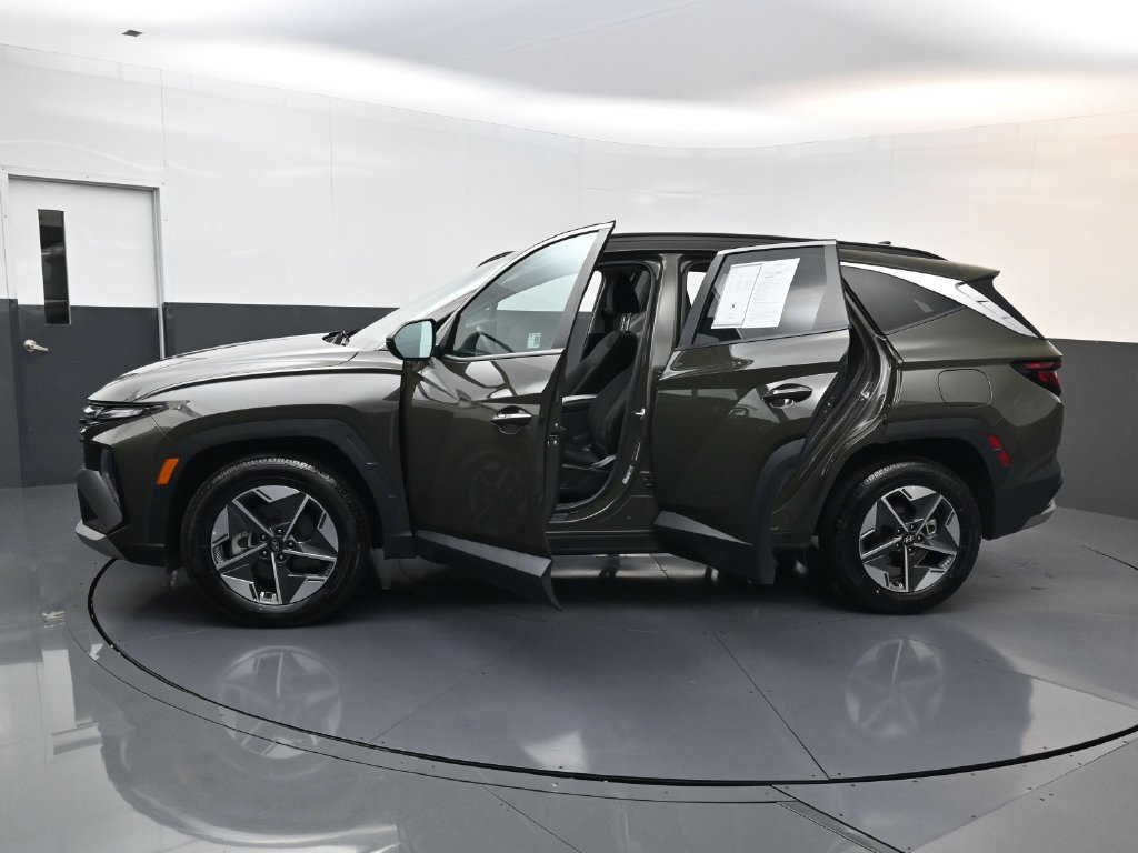 Used 2025 Hyundai Tucson SEL AWD/4WD image 32