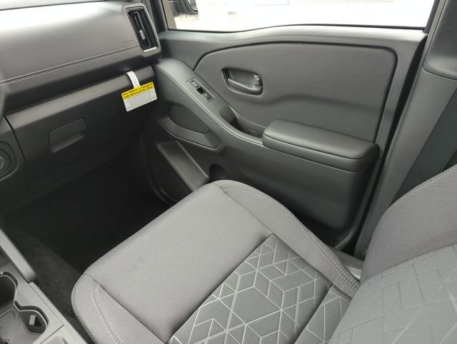 New 2026 Nissan Frontier SV w/ Tow Package image 26