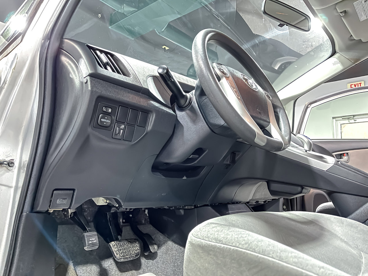 Used 2013 Toyota Prius Persona Series image 18