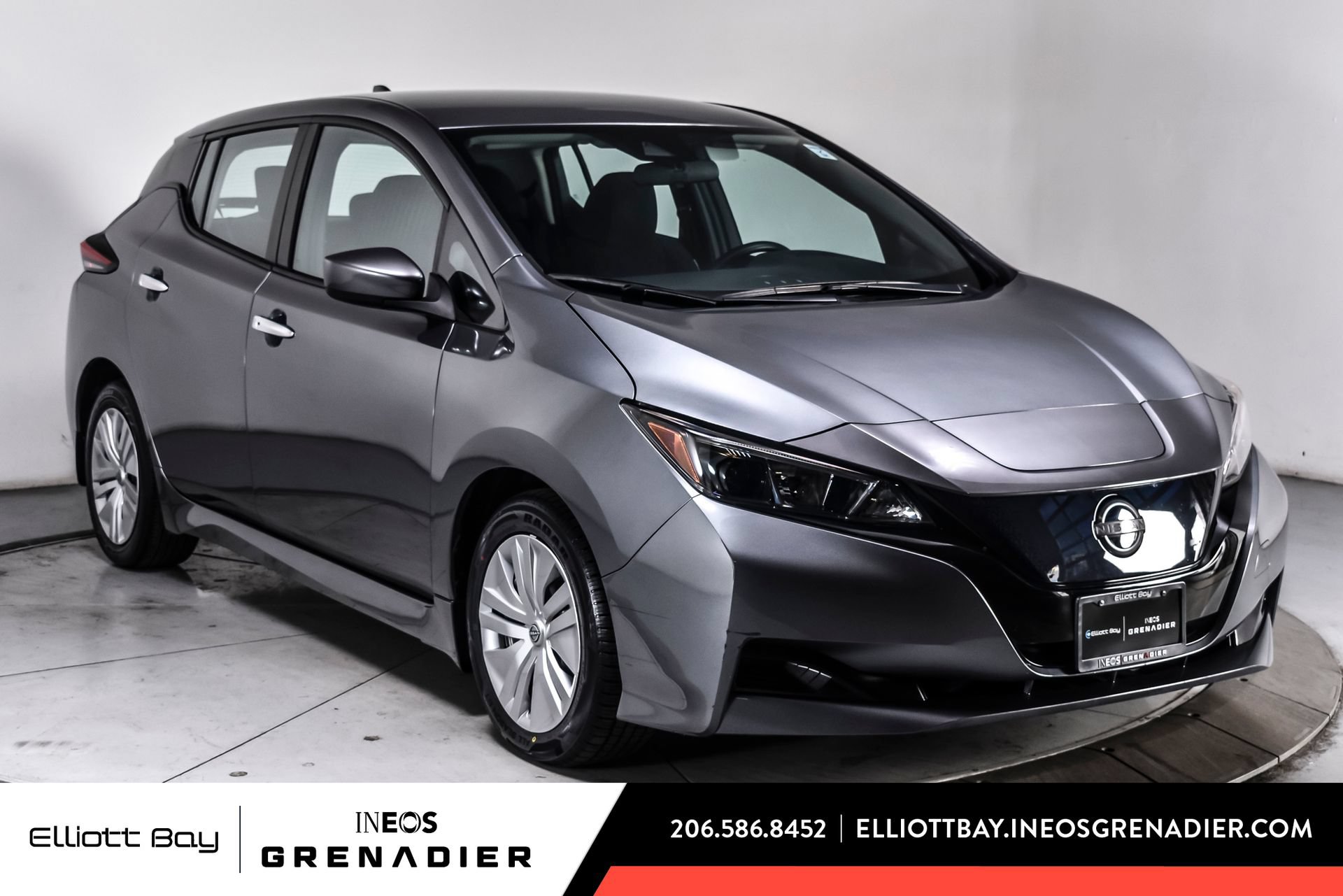 Used 2023 Nissan Leaf S FWD image 1