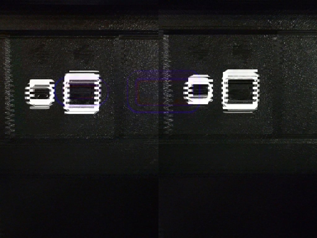 Used 2024 GMC Canyon AT4 w/ Technology Package image 26