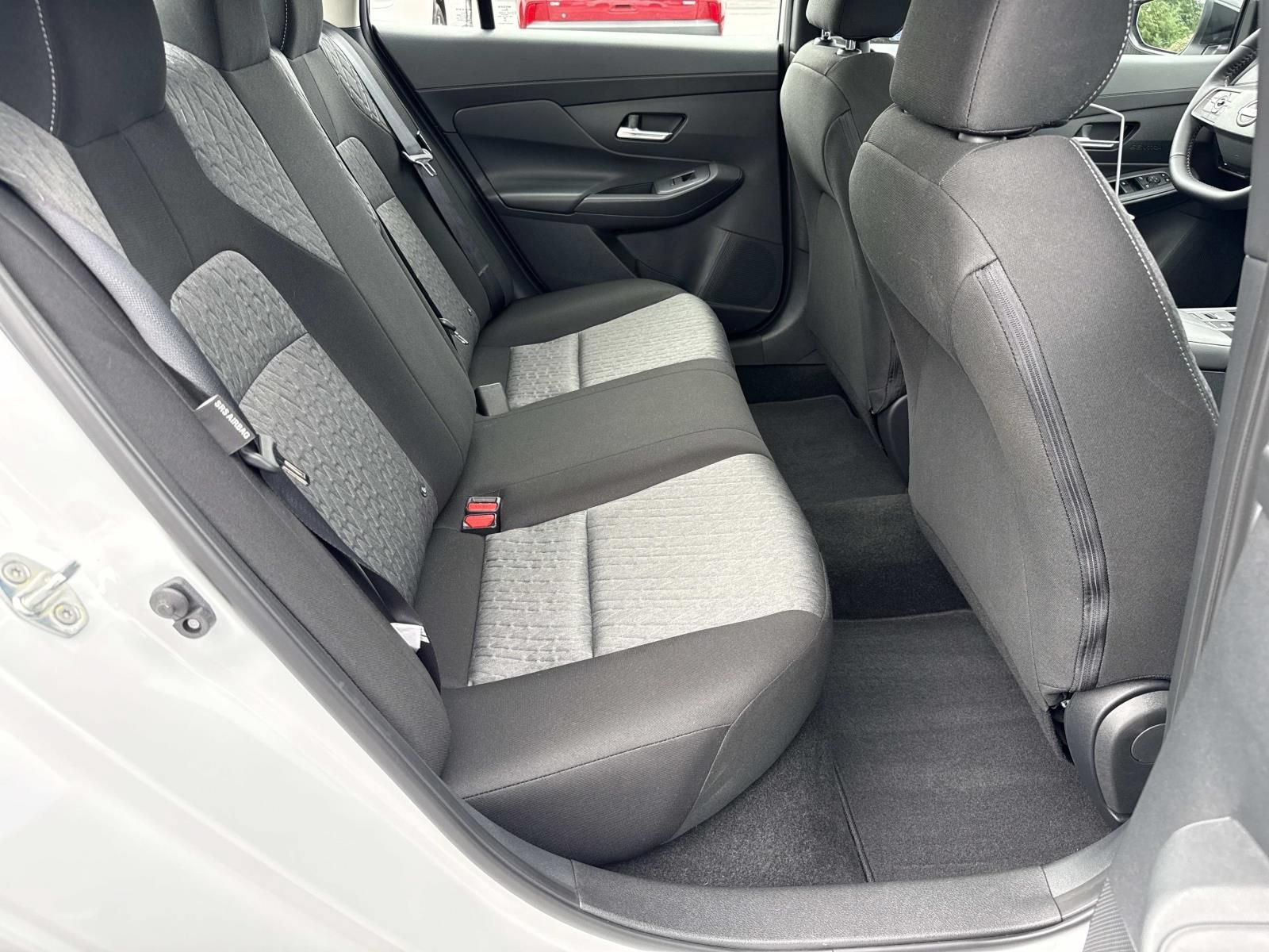Certified 2026 Nissan Sentra SV w/ SV Convenience Package FWD image 26