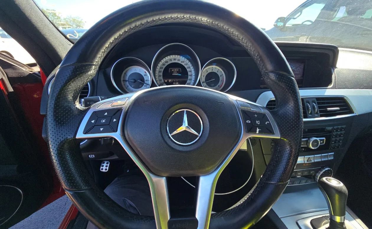 Used 2013 Mercedes-Benz C 250 Sedan image 8