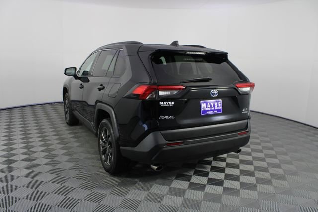 Used 2023 Toyota RAV4 XLE Premium image 25