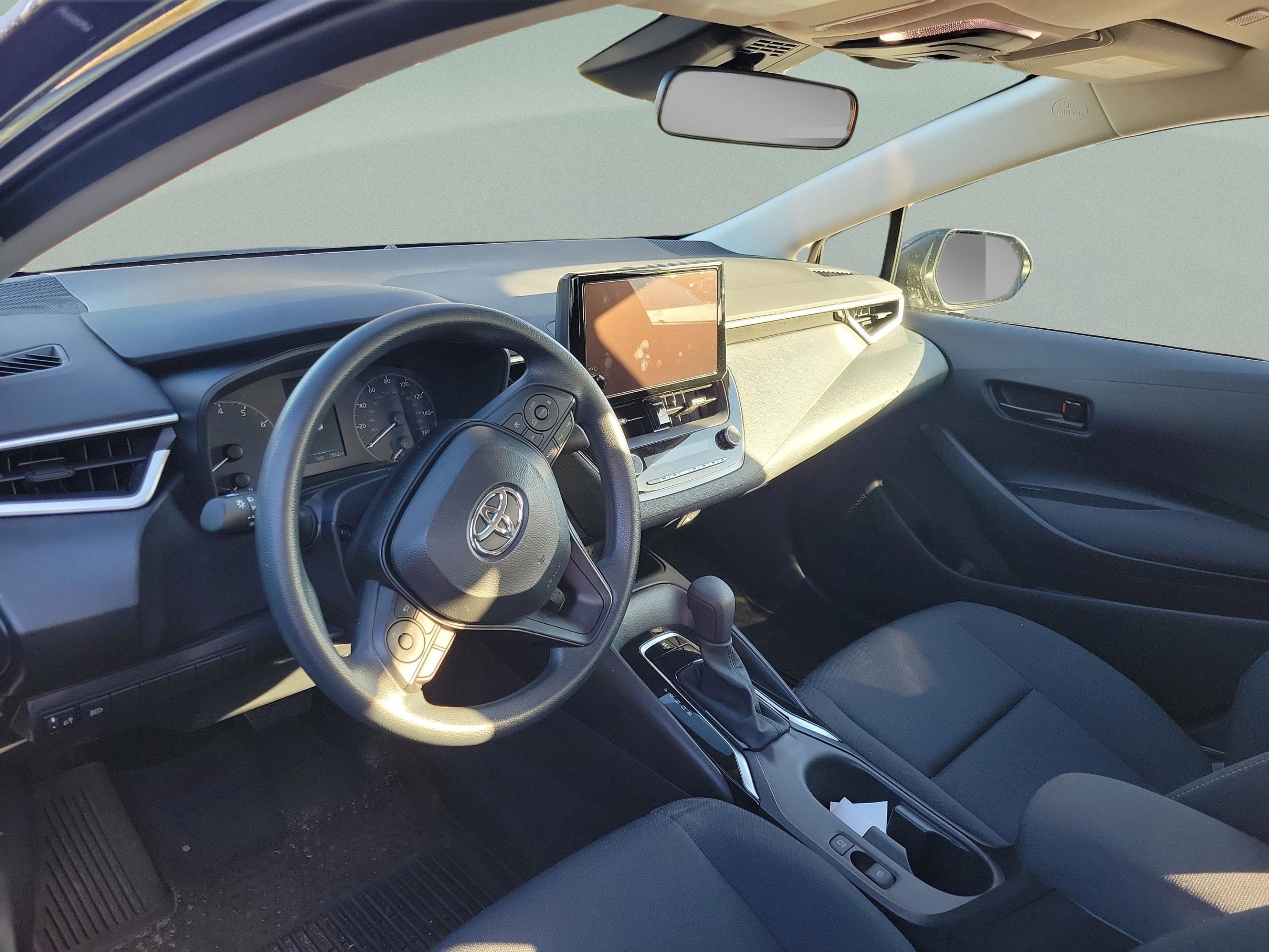 Certified 2025 Toyota Corolla LE image 5