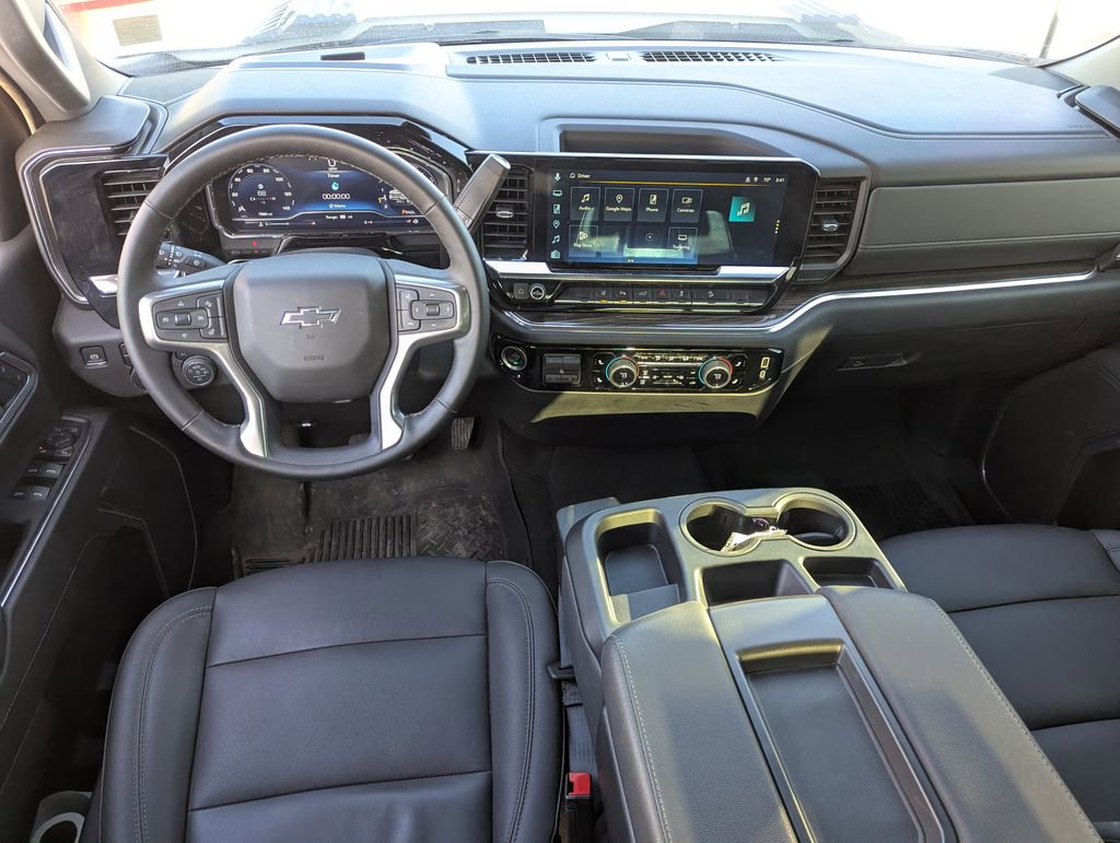 Used 2025 Chevrolet Silverado 3500 LT w/ Trail Boss Package image 28