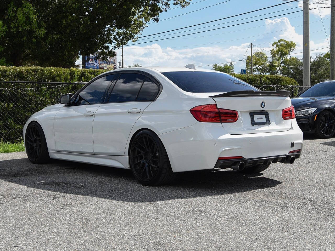 Used 2017 BMW 340i Sedan RWD image 9