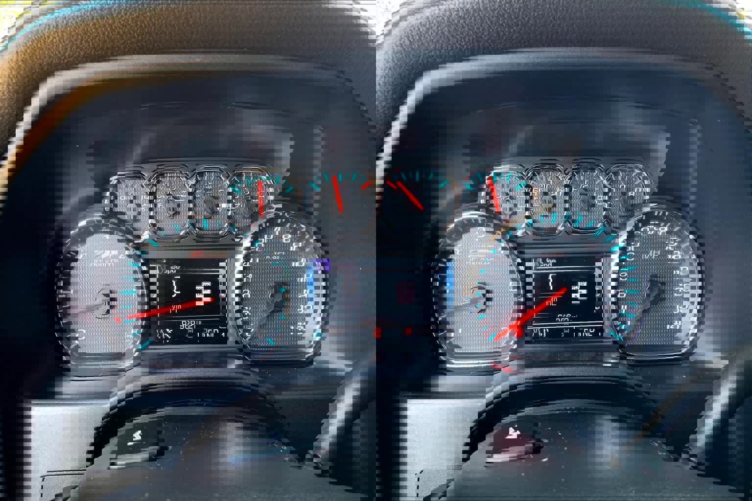 Used 2018 Chevrolet Silverado 2500 LTZ w/ Vortec Plus Package AWD/4WD image 25