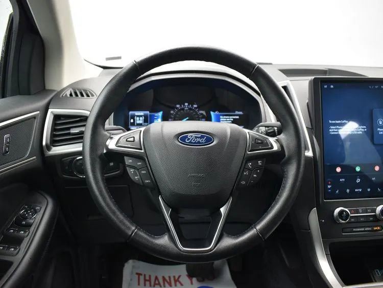Used 2024 Ford Edge SEL image 20
