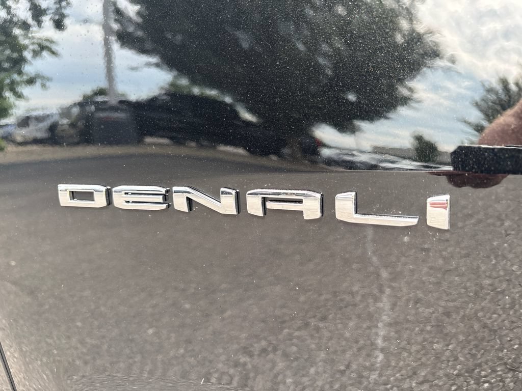 New 2026 GMC Acadia Denali w/ Super Cruise Package AWD/4WD image 9
