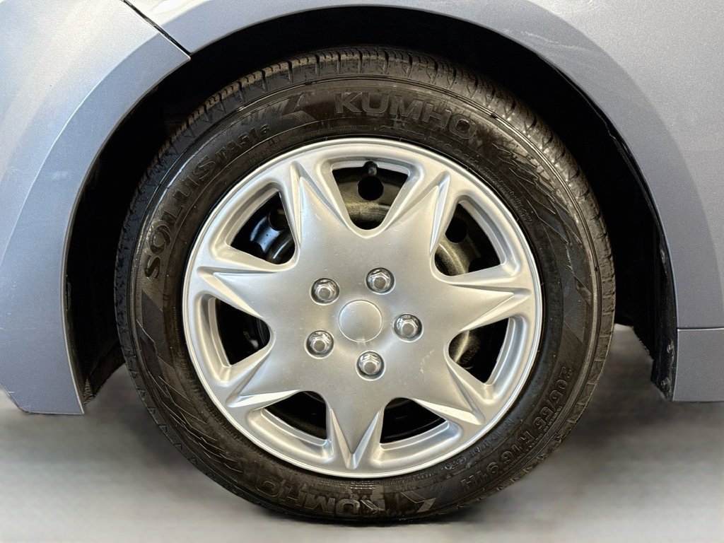Used 2022 Toyota Corolla LE FWD image 36